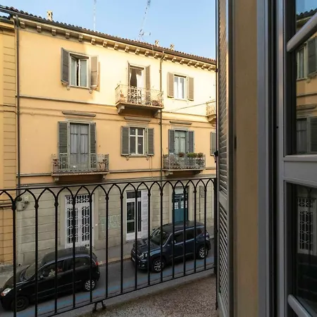 شقة Guesthost - Miglietti A Few Steps From Piazza Statuto!