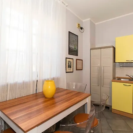 Guesthost - Miglietti A Few Steps From Piazza Statuto!