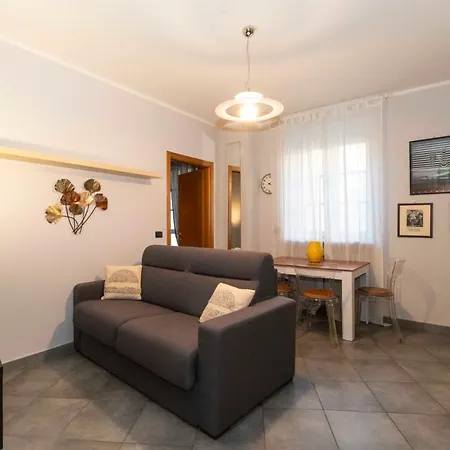 Guesthost - Miglietti A Few Steps From Piazza Statuto! טורינו