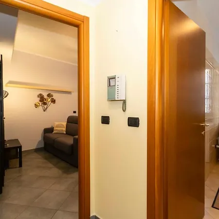 Guesthost - Miglietti A Few Steps From Piazza Statuto! *