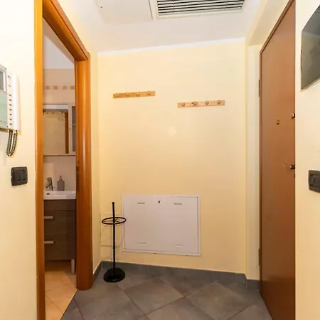 Guesthost - Miglietti A Few Steps From Piazza Statuto! * 都灵